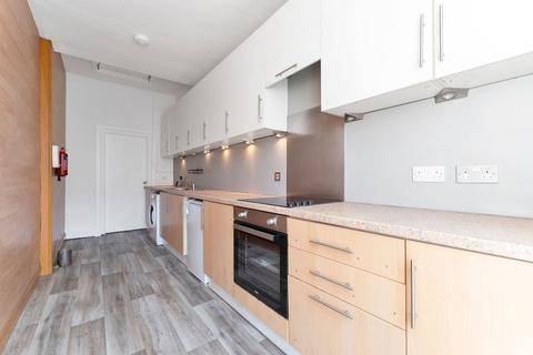 3 bedroom flat to rent, Lothian Road, Central, Edinburgh, EH3