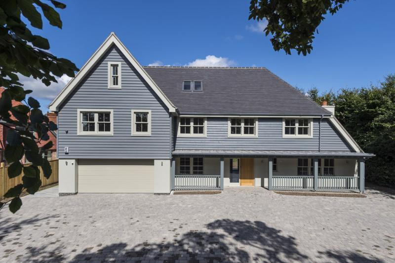 Bosham Lane, Bosham, Chichester, West Sussex, PO18 5 bed detached house