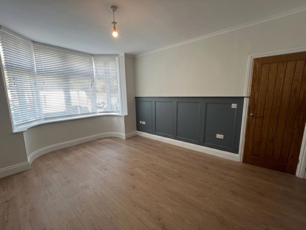 House in Sheffield, Millhouses - View 2