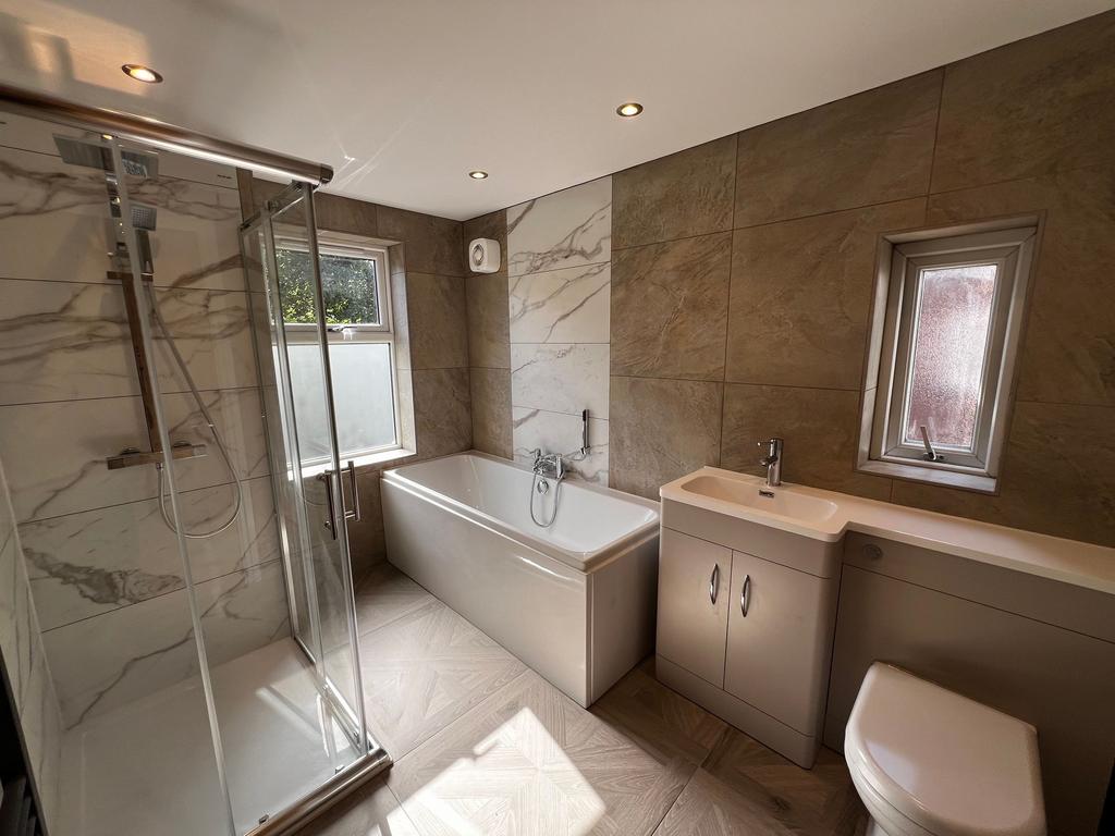 House in Sheffield, Millhouses - View 4