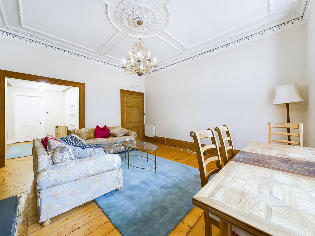 Apartment in Edinburgh, Bruntsfield - View 2