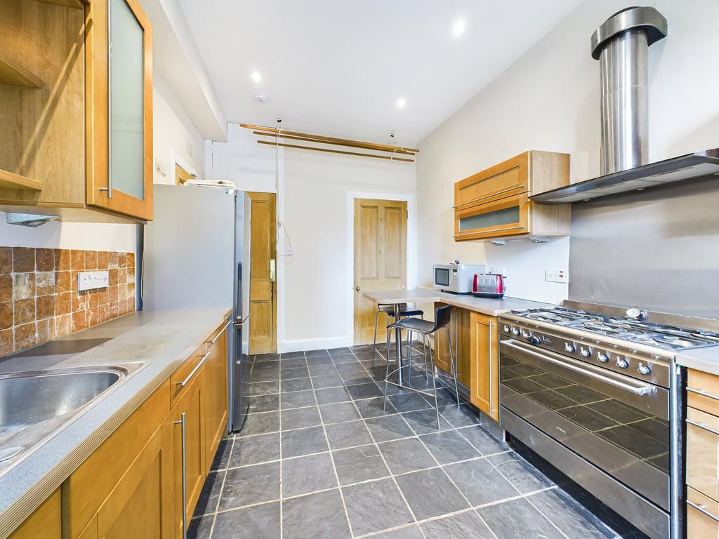 Apartment in Edinburgh, Bruntsfield - View 4