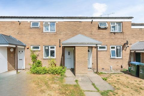2 bedroom maisonette for sale