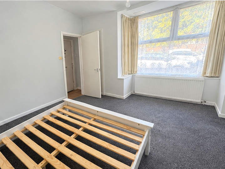 Apartment in SMETHWICK - View 2