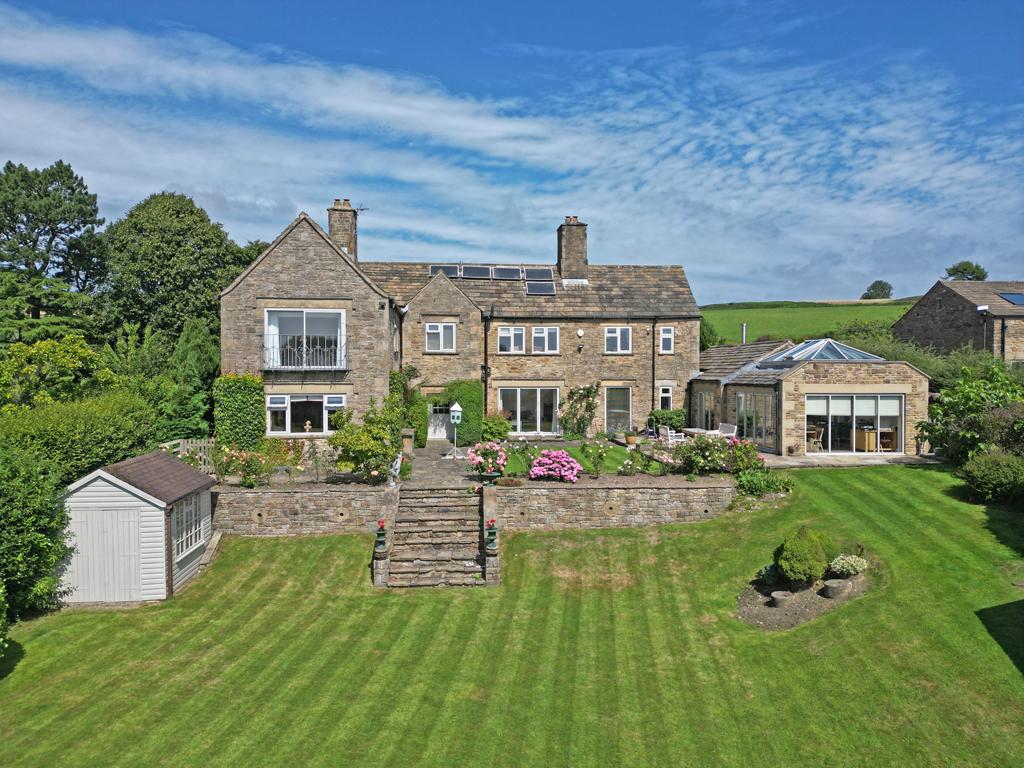 House in Holmesfield