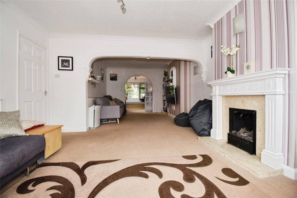 House in Leicester - More