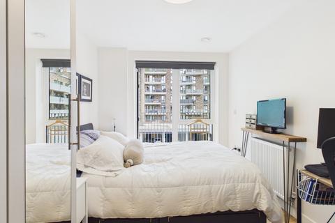 2 bedroom apartment for sale, Windsor Road, Slough, Berkshire, SL1