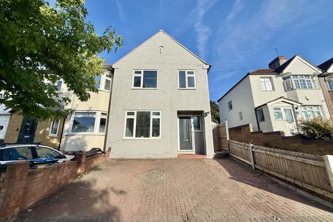 4 bedroom semi-detached house for sale, Bastion Road, London, SE2