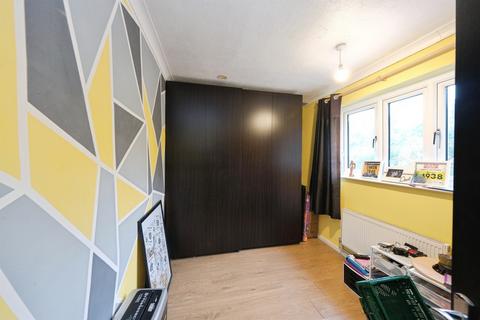 4 bedroom semi-detached house for sale, Spinney Road, Ilkeston DE7