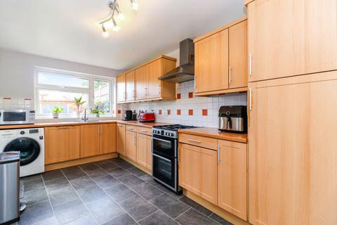 undefined, Trident Road, Watford, WD25