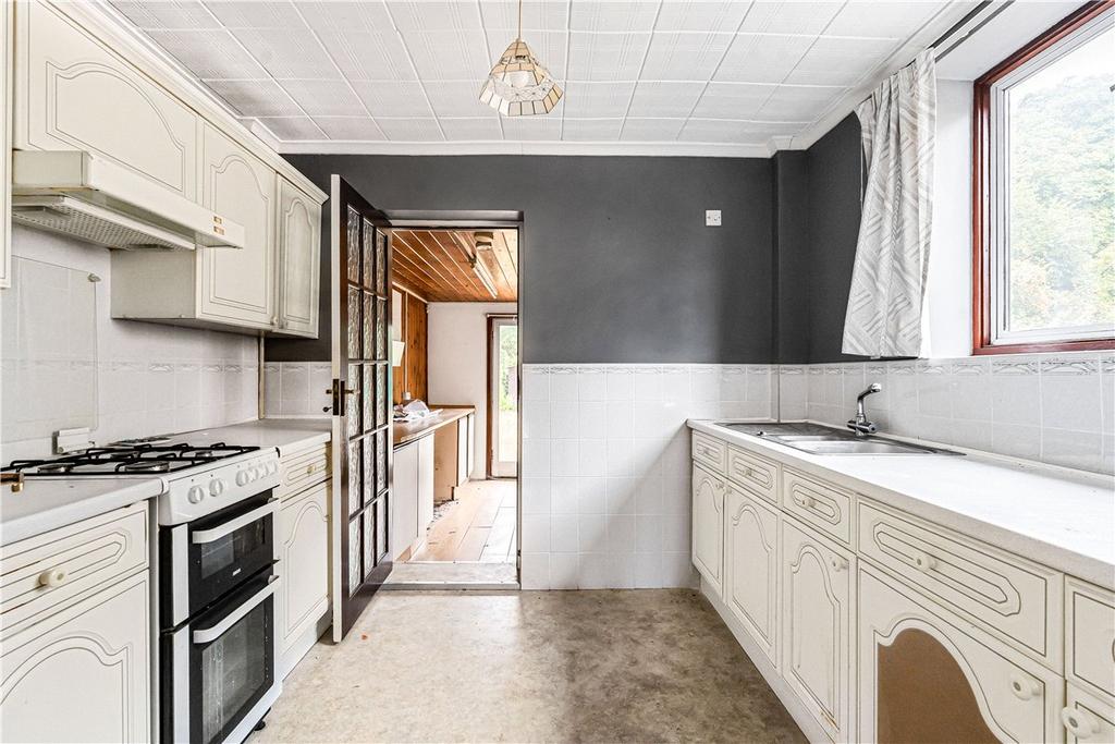 House in Oxford, Headington - More