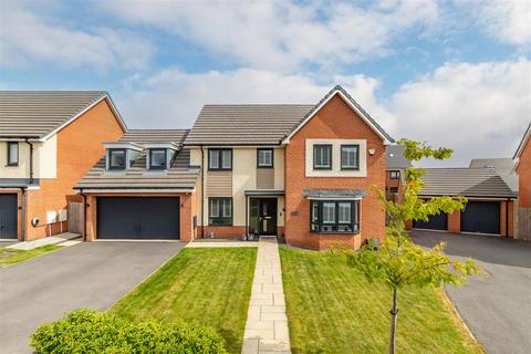 4 bedroom detached house for sale, Gatekeeper Close, Newcastle Upon Tyne, NE13