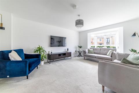4 bedroom detached house for sale, Gatekeeper Close, Newcastle Upon Tyne, NE13