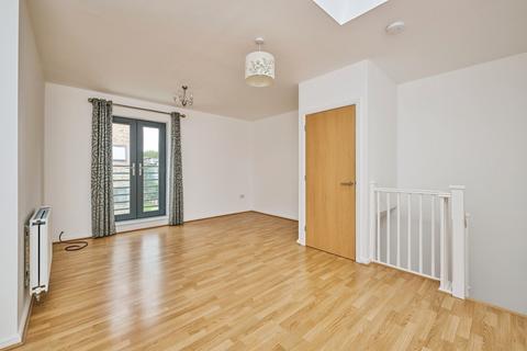 2 bedroom maisonette for sale, Burlton Road, CAMBRIDGE, Cambridgeshire, CB3
