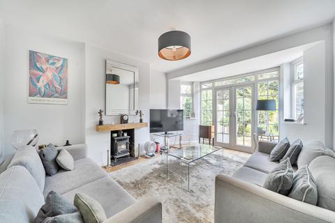 3 bedroom semi-detached house for sale, Woodlands Avenue, Surrey KT4