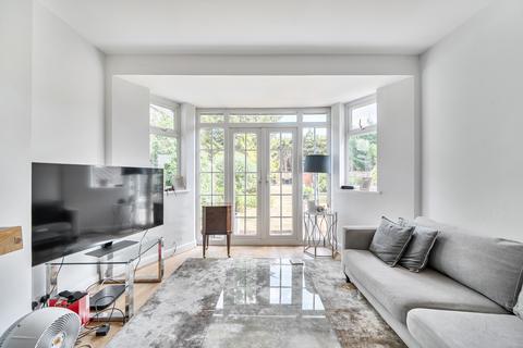 3 bedroom semi-detached house for sale, Woodlands Avenue, Surrey KT4