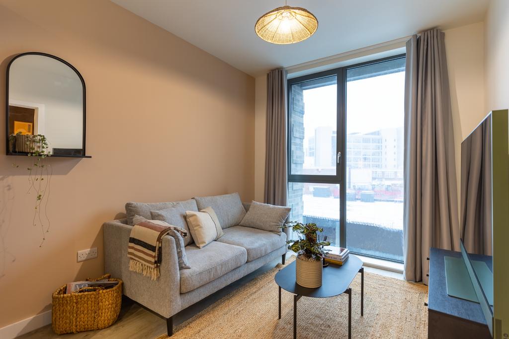 Apartment in Sheffield - View 3