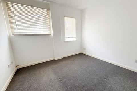 1 bedroom flat to rent, Highland Road, Southsea, PO4