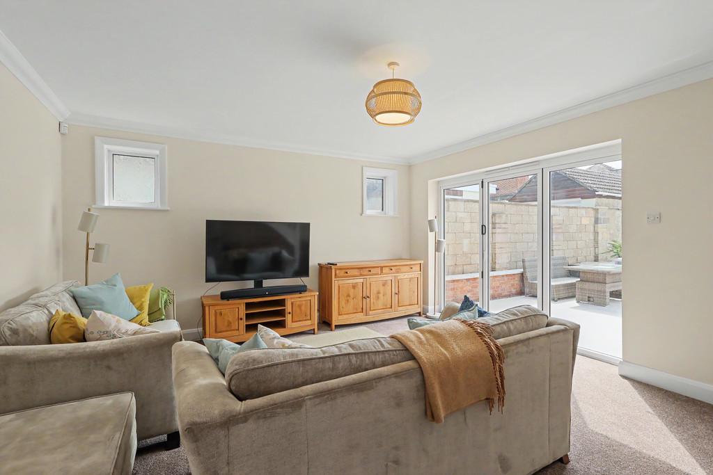 House in Poole - View 4