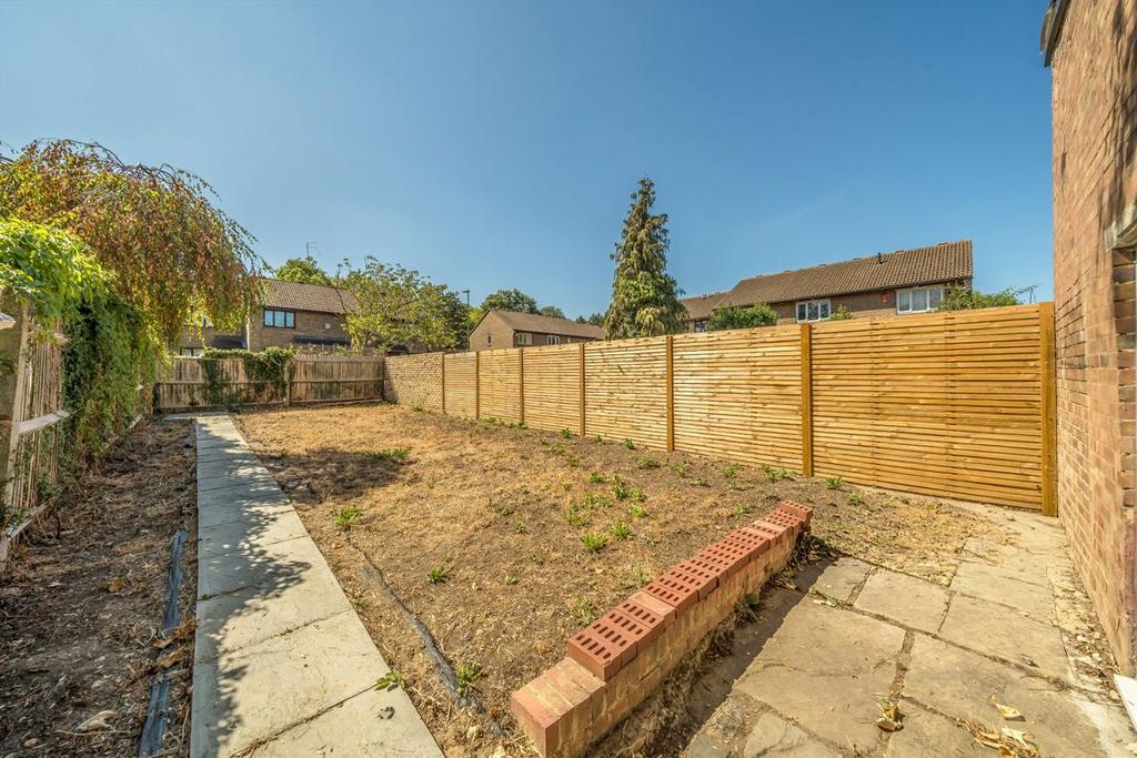 House in London - View 3