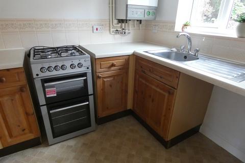 2 bedroom semi-detached house to rent, Fieldfare Way, Aqueduct