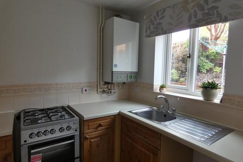 2 bedroom semi-detached house to rent, Fieldfare Way, Aqueduct