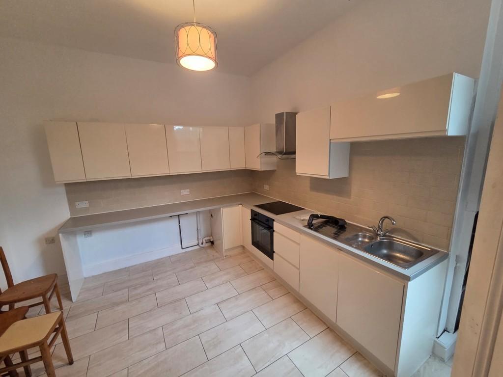 House in Manchester, Greater Manchester - More
