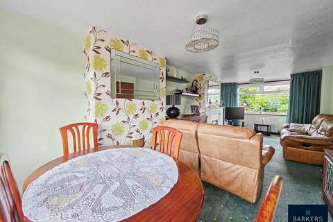 3 bedroom semi-detached house for sale, Kingsley Crescent, Birkenshaw