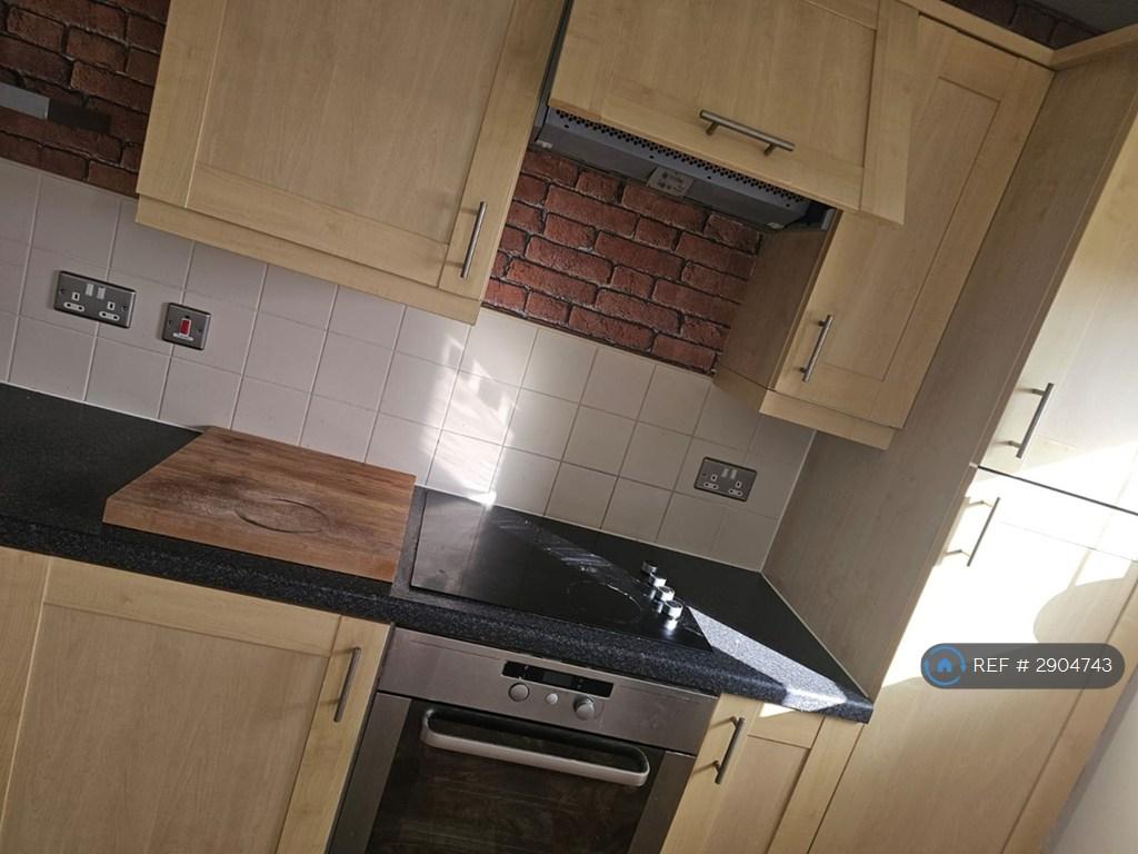 Apartment in Arnold, Nottingham - View 4