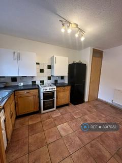 3 bedroom terraced house to rent, Dilham Court, Bolton, BL1