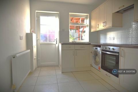 3 bedroom terraced house to rent, Overleigh Road, Chester, CH4