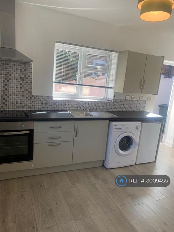Apartment in Leicester - View 2