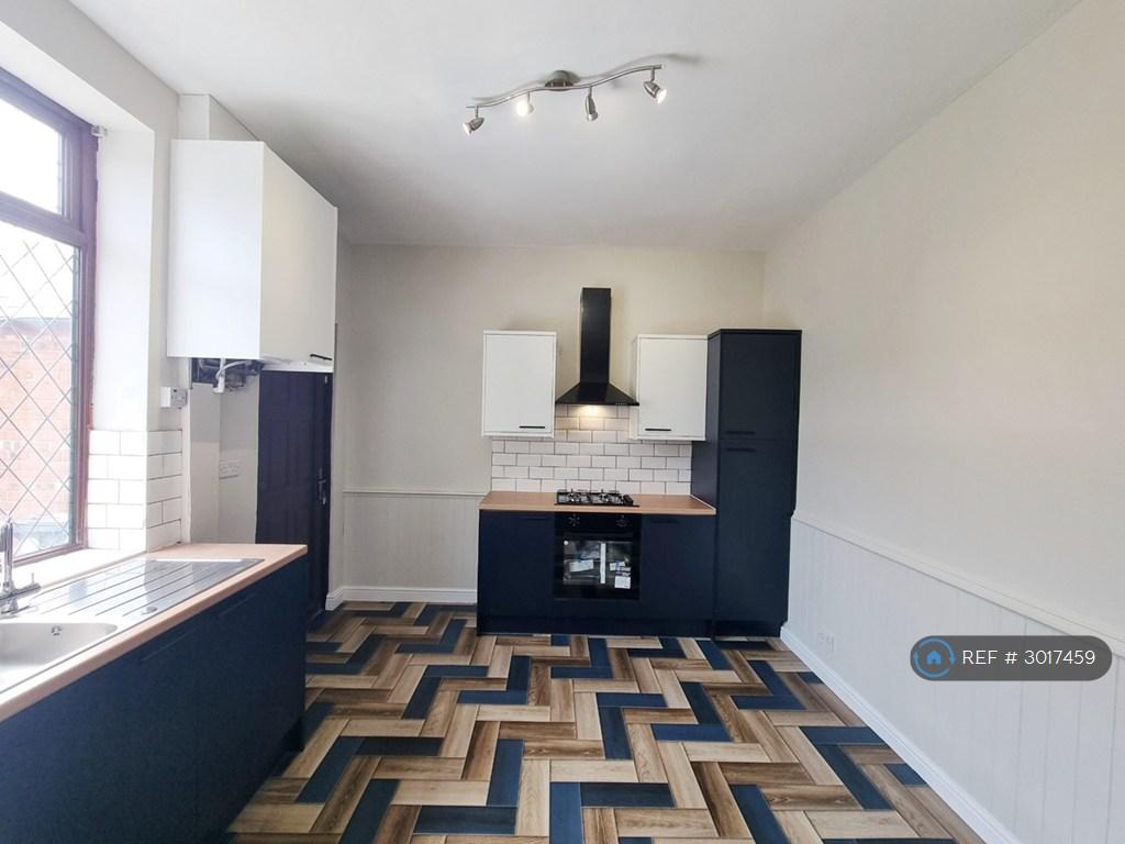 House in Swinton, Manchester - View 2