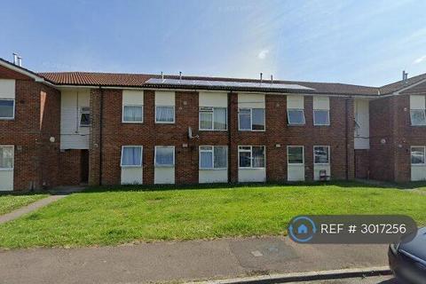 2 bedroom flat to rent, Waiblingen Way, Devizes, SN10