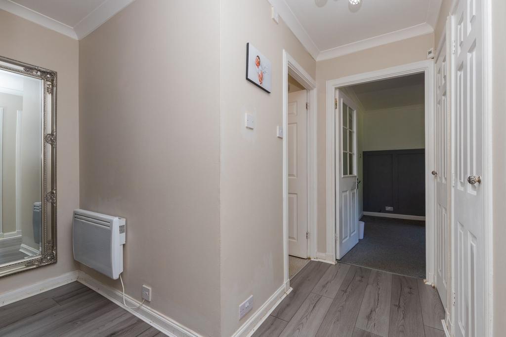 Apartment in Glasgow, North Lanarkshire - View 5