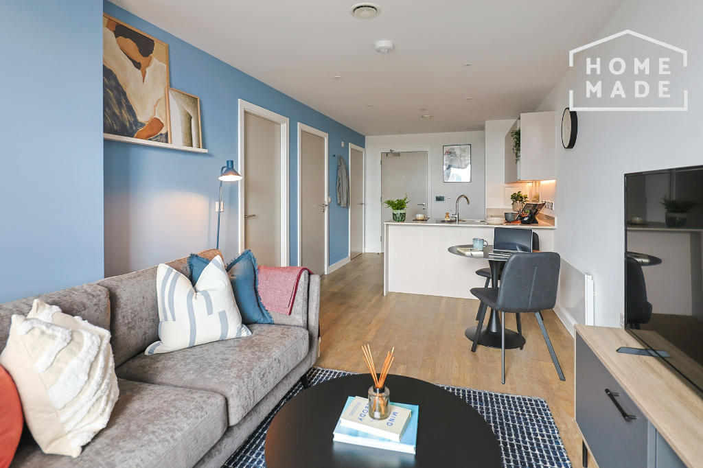 Apartment in Birmingham, Digbeth - View 3