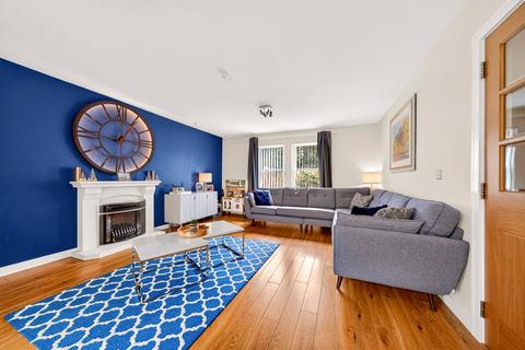 4 bedroom terraced house for sale, Hermiston Steading, Currie, Edinburgh