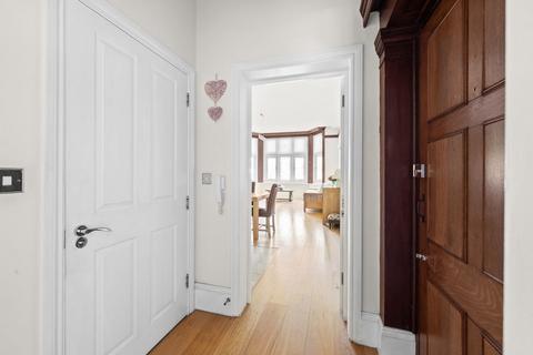 2 bedroom ground floor flat for sale, Rodway Road, Bromley