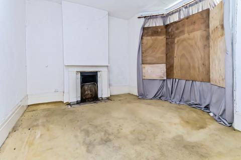 4 bedroom end of terrace house for sale, Upper Brockley Road, London, SE4
