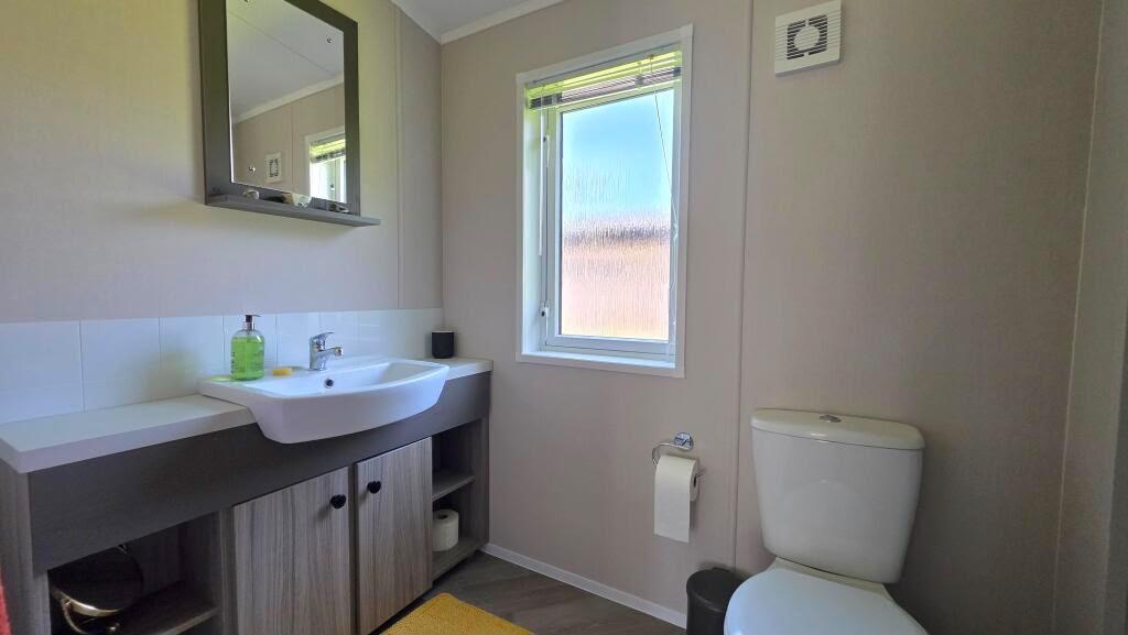 House in Pickering - View 5