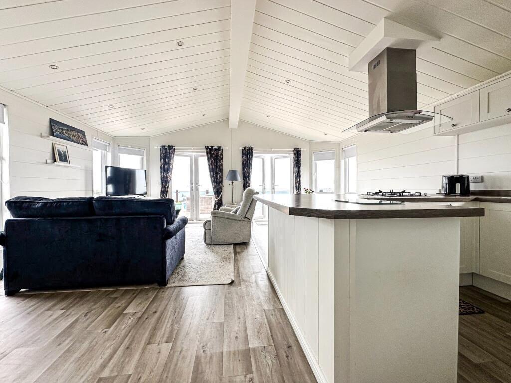 House in Pickering - View 2