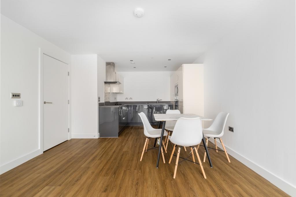 Apartment in London - View 2