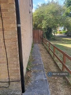 1 bedroom maisonette to rent, Constable Close, Dunstable, LU5