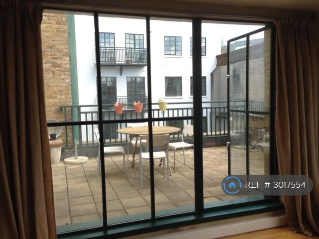 Apartment in London - More