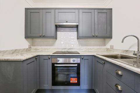 1 bedroom apartment for sale, Homelake House, Parkstone BH14