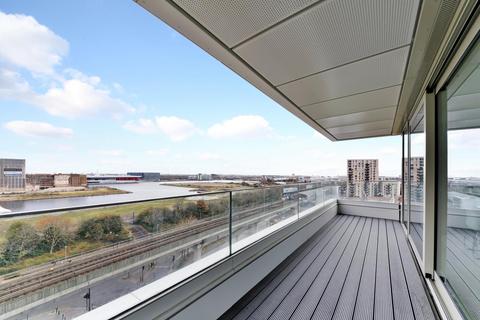 1 bedroom apartment for sale, Corsair House, Royal Wharf, E16