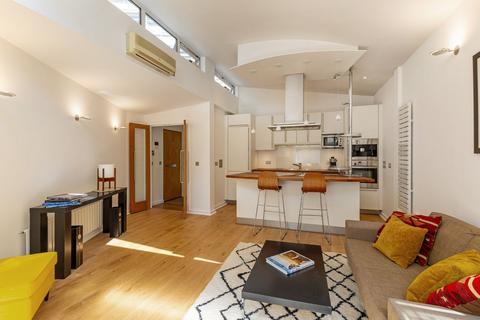 1 bedroom flat for sale, Elystan Place, London- SW3
