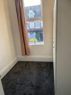1 bedroom flat to rent, Paget Road, Wolverhampton WV6