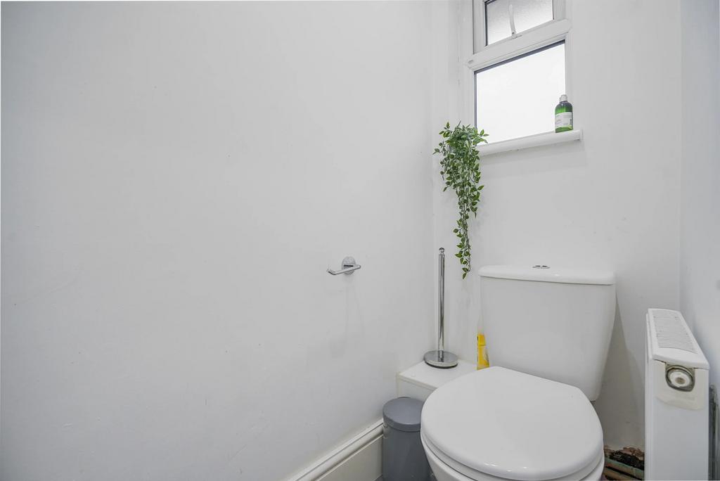 Apartment in London - View 3