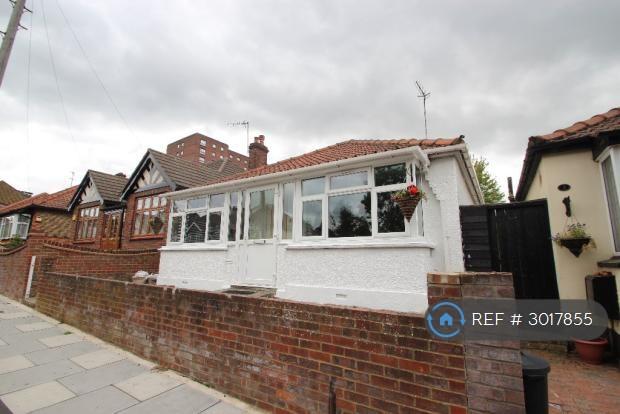 House in Uxbridge - View 3